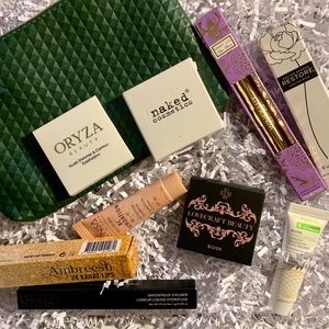10 Piece Glam Bag